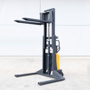 Semi-Electric Pallet Stacker WTD-2T - Image 8